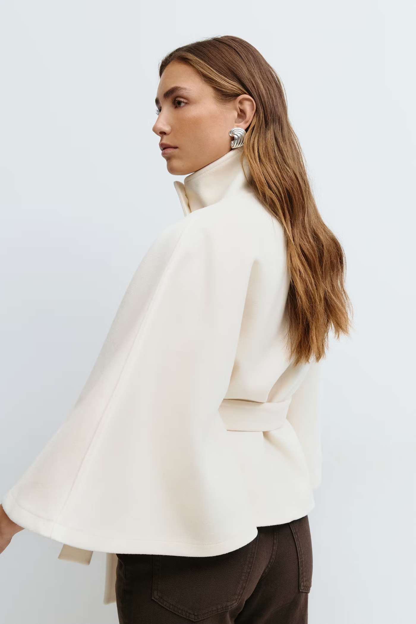 Lara™ | Chic Cape Coat with Cozy Belt