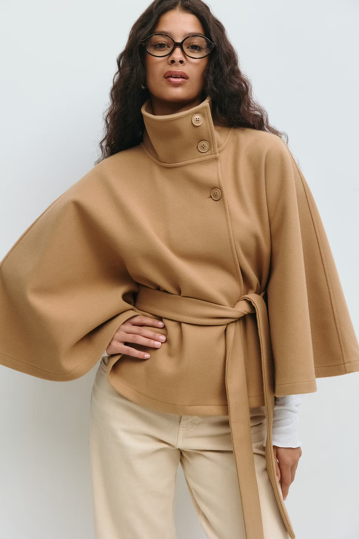 Lara™ | Chic Cape Coat with Cozy Belt