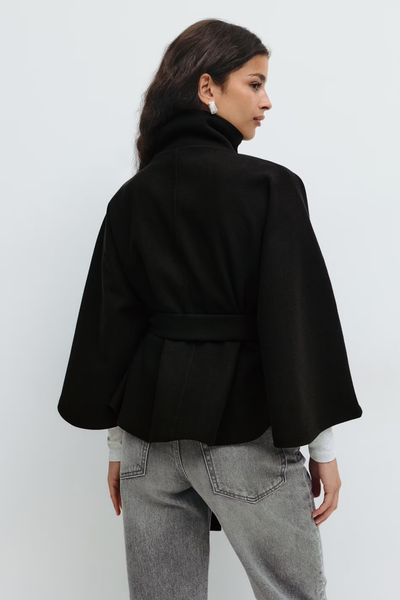 Lara™ | Chic Cape Coat with Cozy Belt