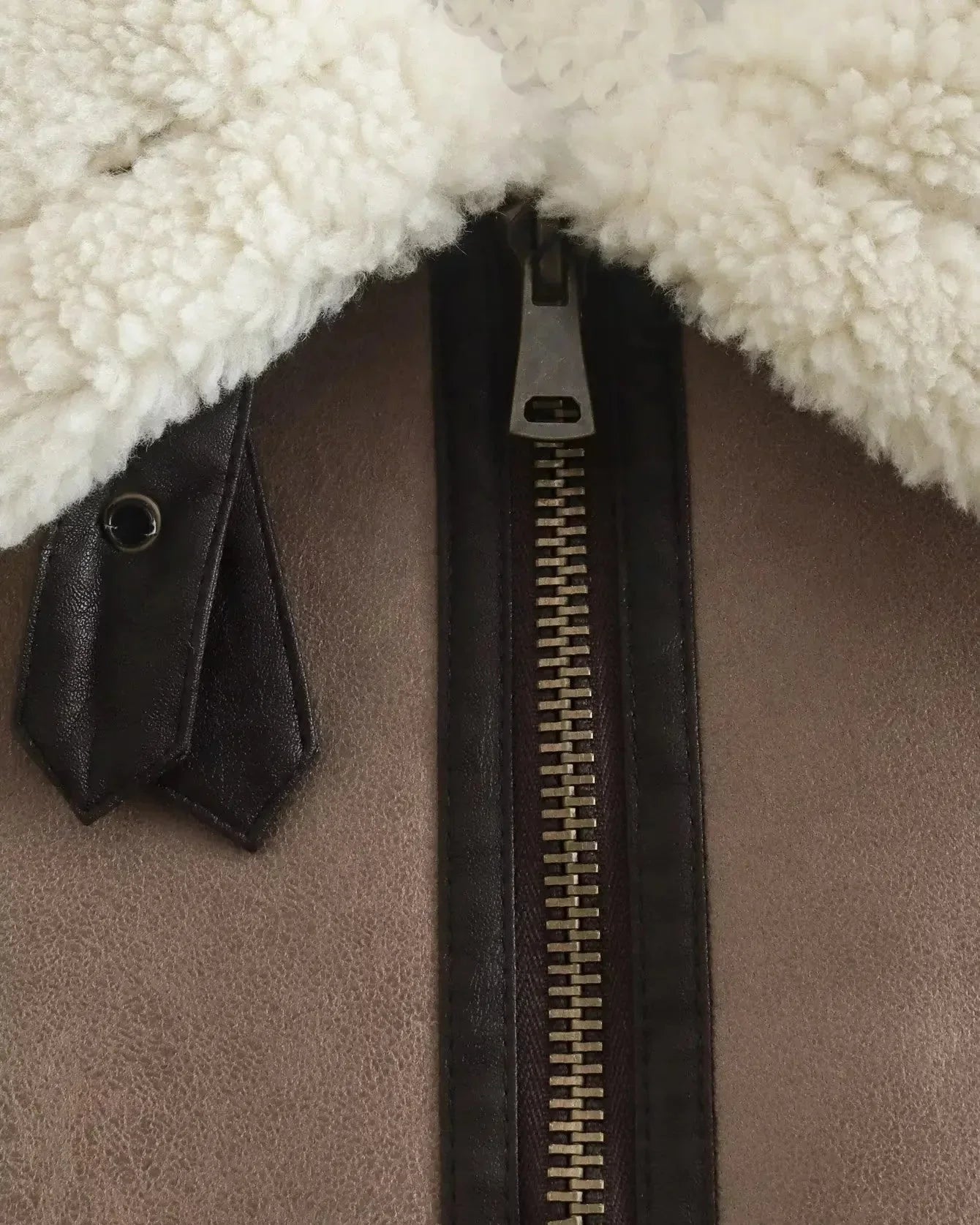 Evelyn™ | Cozy Teddy Gilet for Chic Warmth