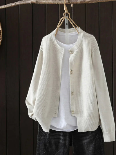 Isabella™ | Chic Pearl-Button Cardigan for Timeless Elegance