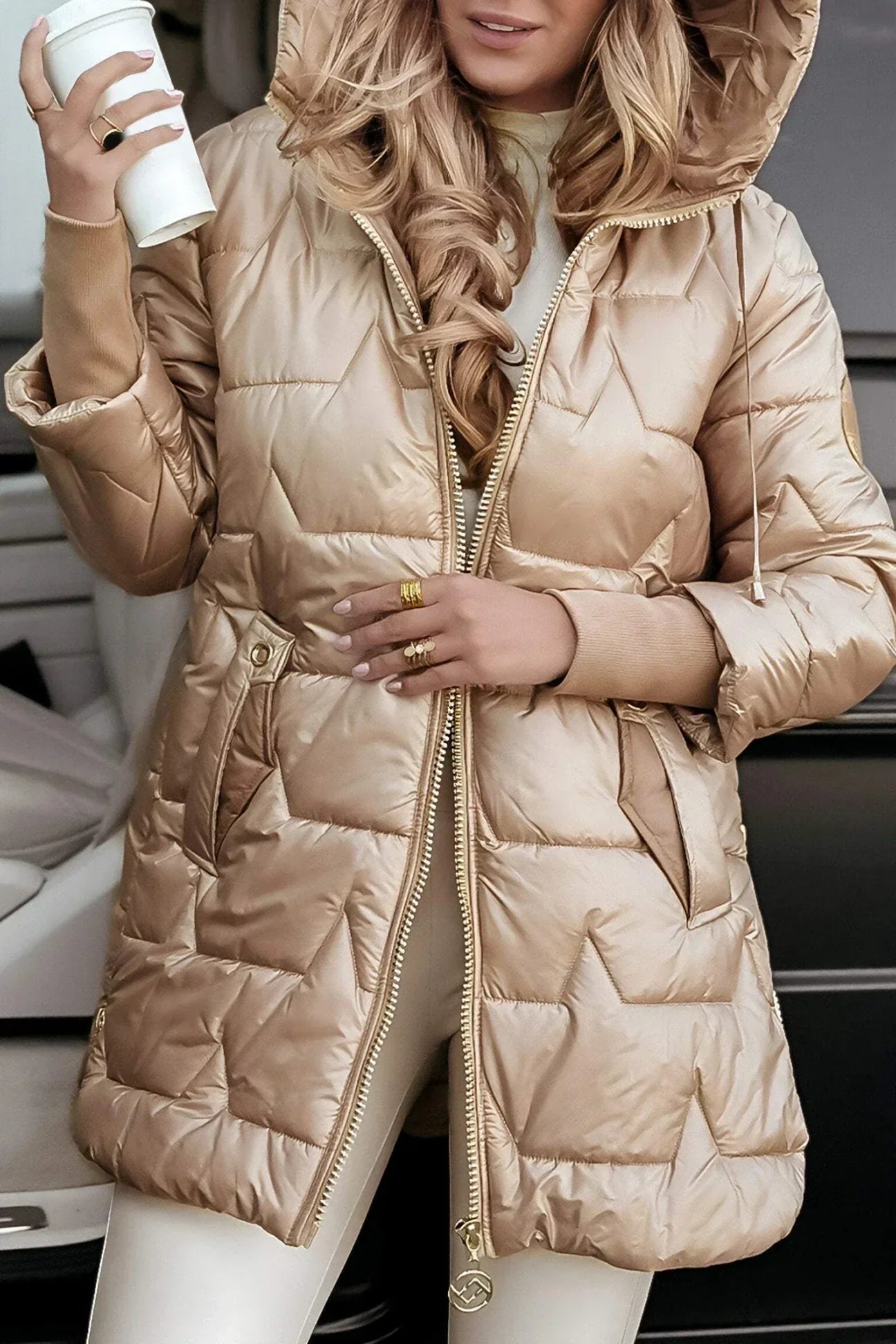 Lila™ | Chic Hooded Winter Coat for Cozy Elegance